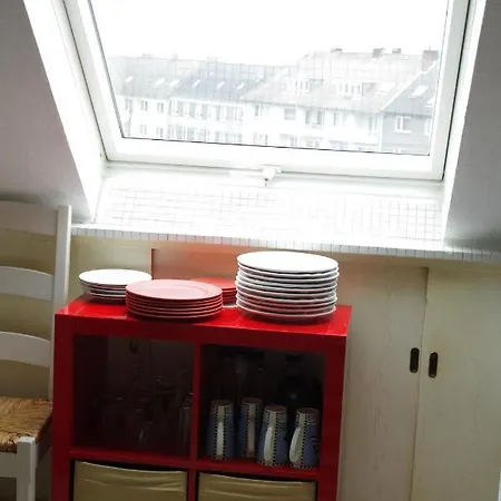 Lovely Central 3 With Kitchen