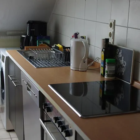 شقة Lovely Central 3 With Kitchen
